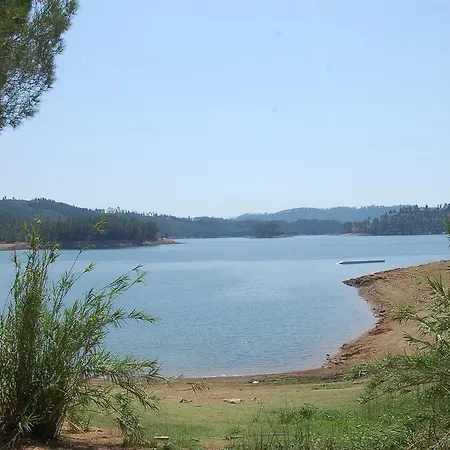 Βίλα House By The Lake *